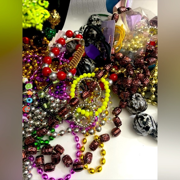 Assorted Fashion Jewelry Lot for Girls#217 - Picture 10 of 11